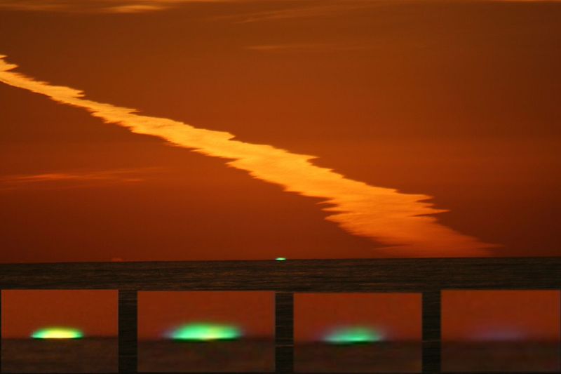 Illustration for article titled ¿Qué produce el misterioso rayo verde que aparece al atardecer?
